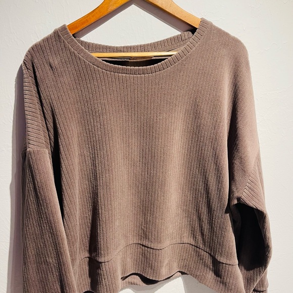 Jessica Simpson Mocha Brown Ribbed Pullover Soft Sweatshirt - Picture 1 of 4